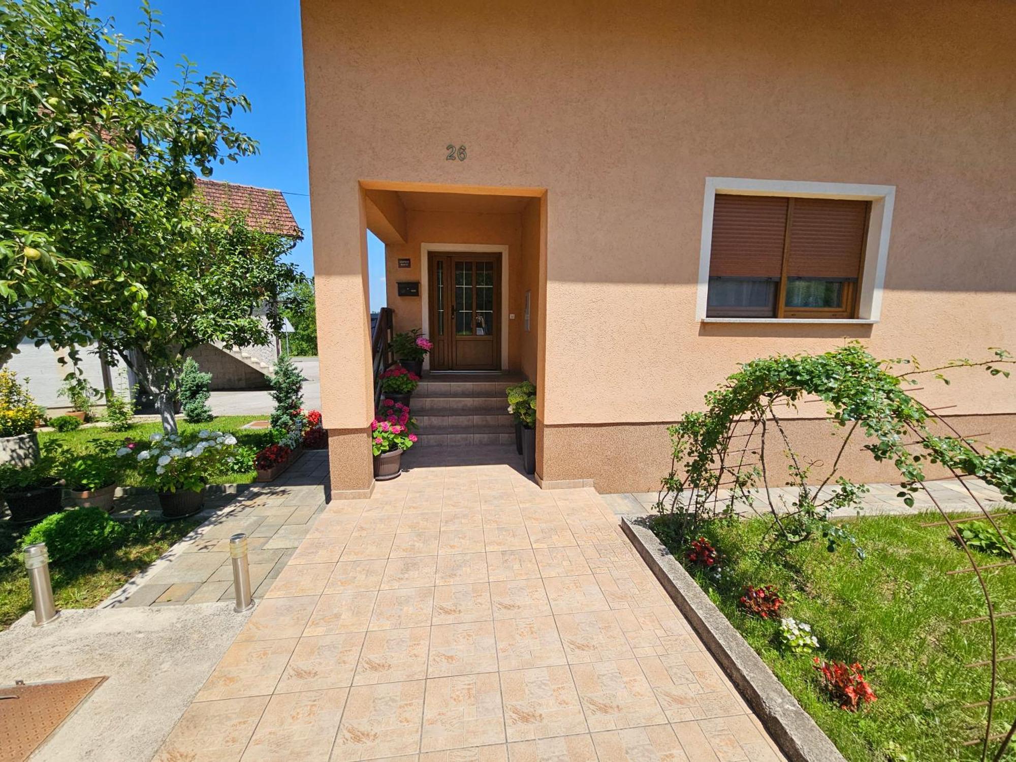 Apartment Majetic Gornji Vaganac Exterior foto
