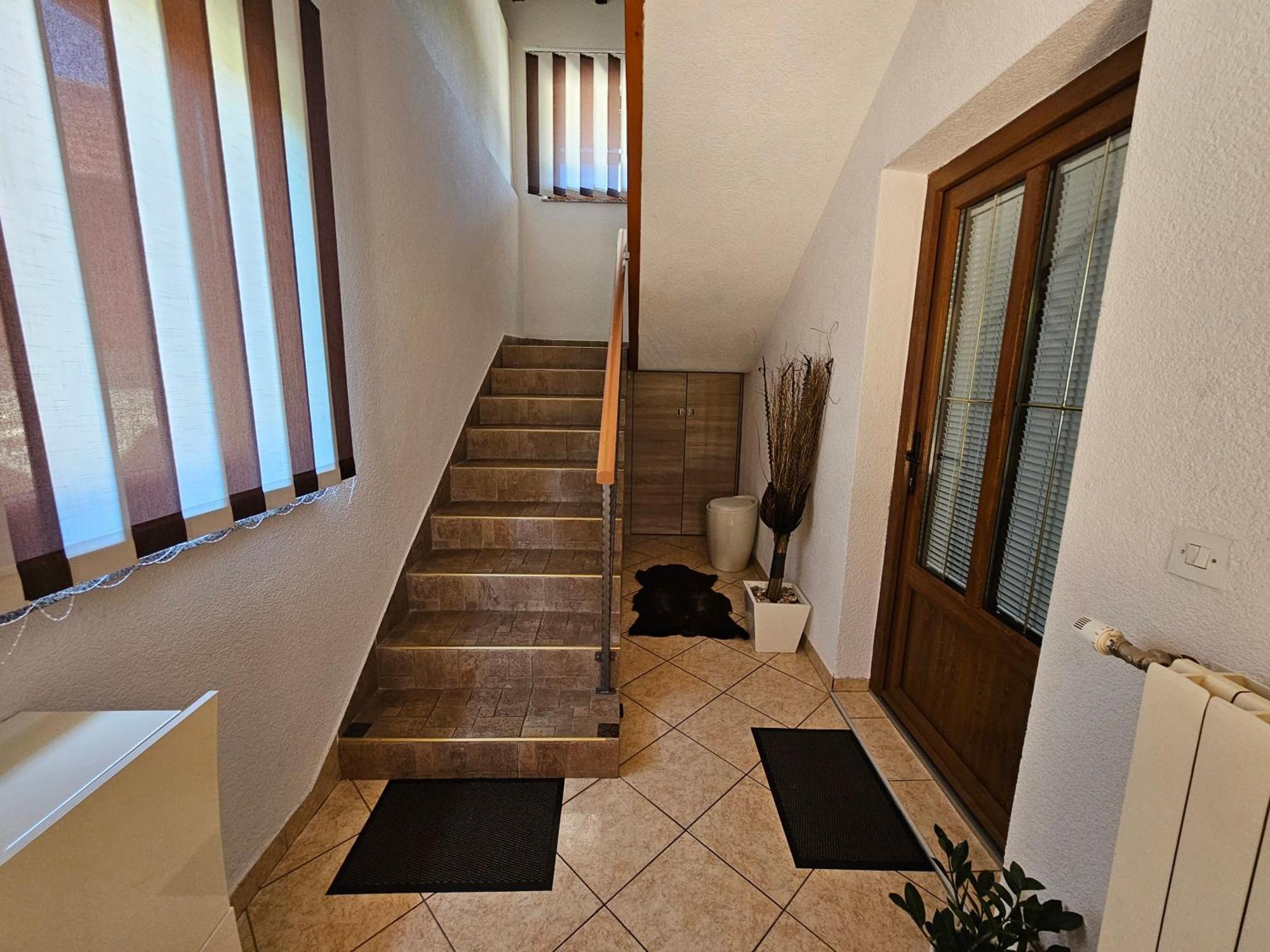 Apartment Majetic Gornji Vaganac Exterior foto