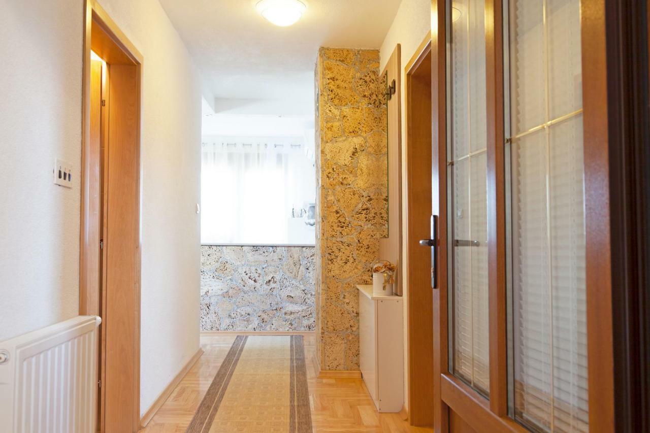 Apartment Majetic Gornji Vaganac Exterior foto